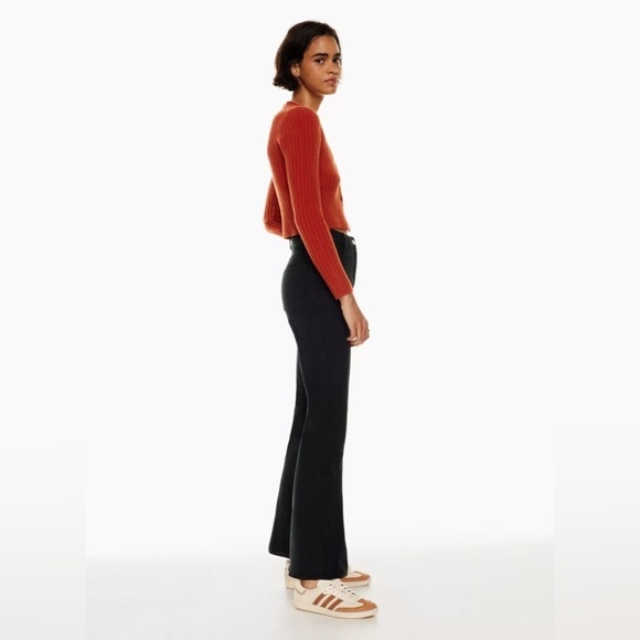 Aritzia Wilfred Free Twostep Pant High-Rise Flared‎ Black Denim Women’s 0 70s - Picture 3 of 13